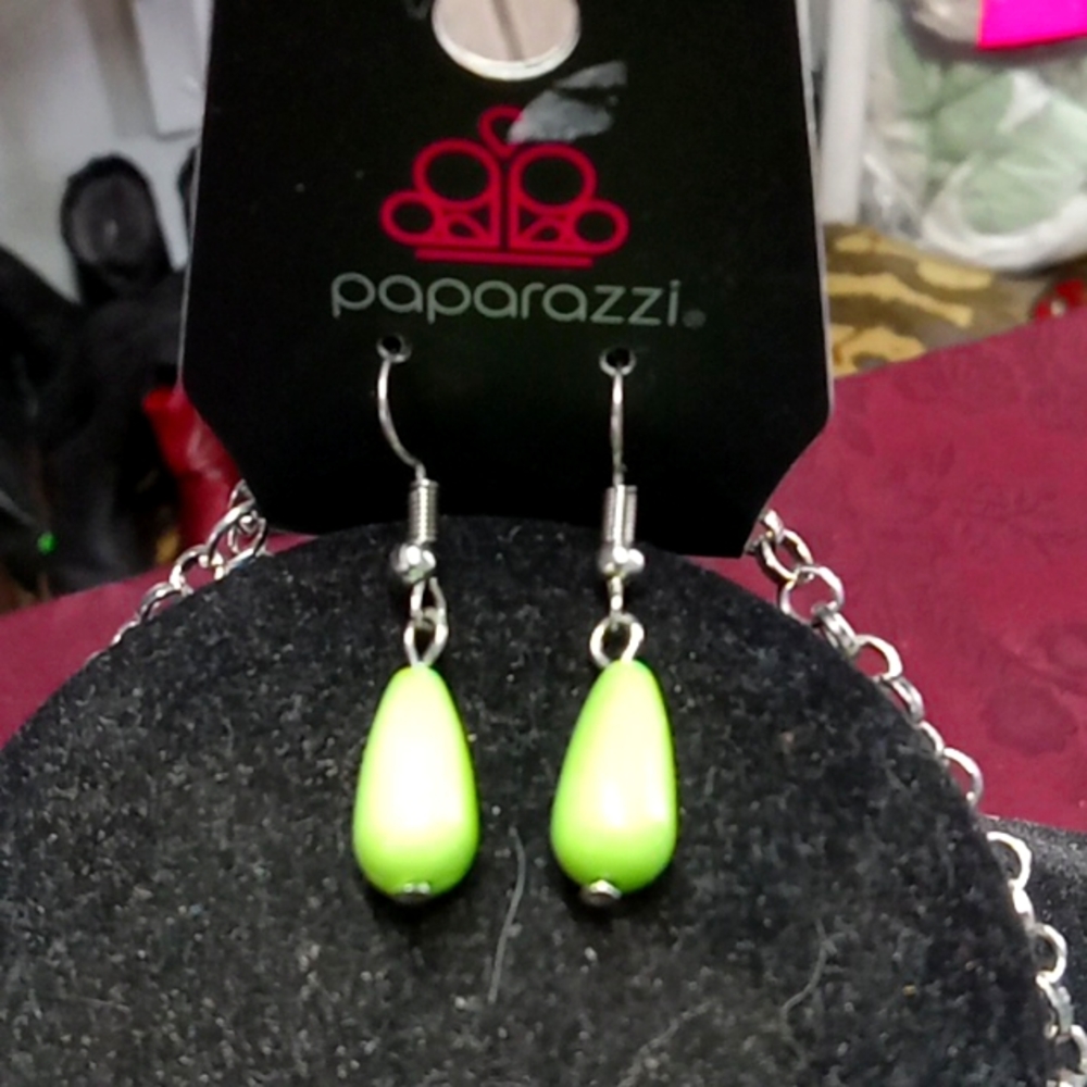 Necklace set with Earrings